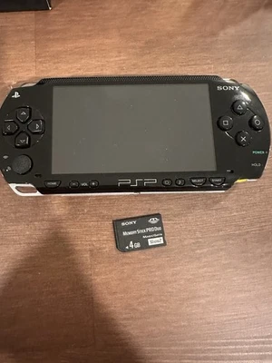 Sony PSP- 1001 Playstation Portable Console - Black NO BATTERY TESTED WORKING  - Image 1 of 4