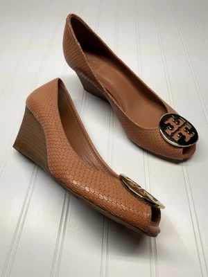 Tory Burch Sally 2 Tacones de Cuña para Mujer 8.5 Naranja Dorado Estampado de Serpiente Zapatos Punta abierta Foto 1 de 4
