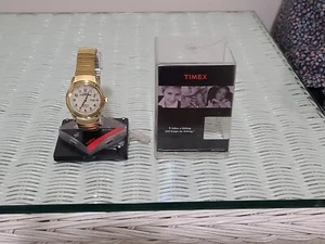 Timex Expedition Uhr, Neu in OVP, goldfarbenes Band, genial - Bild 1 von 5
