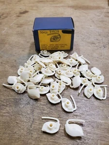 52 Chevy GM and Universal 8447A Door Moulding End Clips Fasteners, Nylon NOS New - Picture 1 of 3