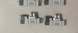 1 pz, smc, nuovissima, elettrovalvola, SY3120-5LZD-C4, spedizione gratuita - Foto 1 di 2