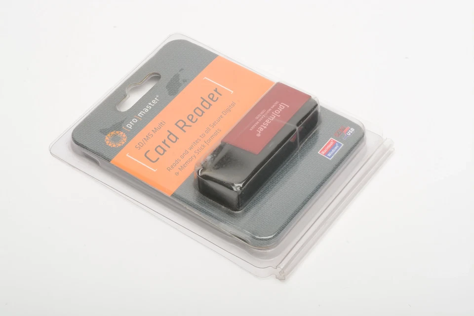 Promaster SD/MS Multi Card Reader - USB 2.0 in blister pack - Image 1 of 2