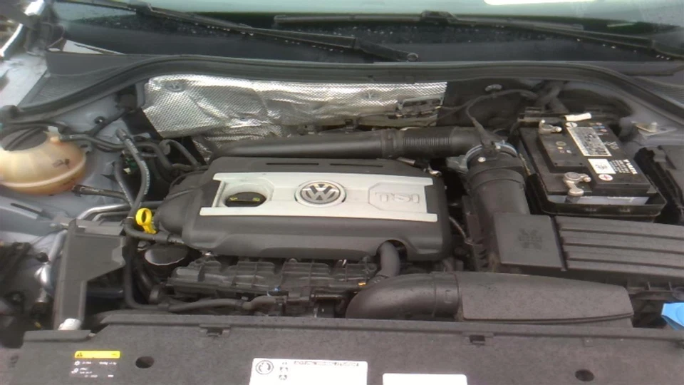 Used Interior Door Handle fits: 2016 Volkswagen Tiguan  Grade A - Image 1 of 4