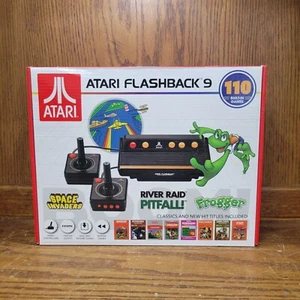 Atari Flashback 9 Plug & Play Console Videogioco 110 Giochi Integrati AR3050 HDMI - Foto 1 di 6
