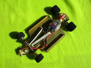 Parma 1/24 #454 4,5" Flexi-3 Chassis mit Motor ohne Carrosserie in OVP (Carrera - Bild 1 von 7