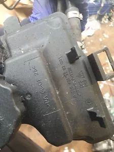 DEPÓSITO DE BOMBA DE DIRECCIÓN ASISTIDA MERCEDES BENZ ML W164 A0004669502 - Imagen 1 de 2