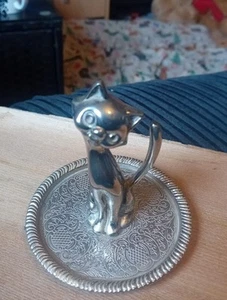 Vintage Cat Figurine Ring Holder Jewelry Trinket Dish Zinc Alloy Silver - Picture 1 of 4