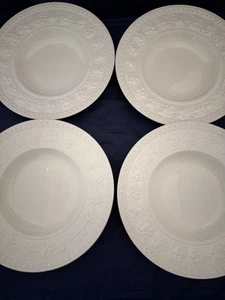 4 Vntg Wedgwood Etruria & Barleston WELLESLEY 8-5/8" Rimmed Soup Bowls ENGLAND - Picture 1 of 5