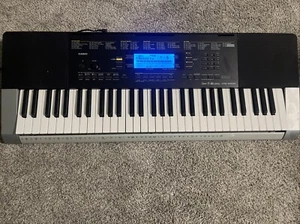Casio CTK 4400 Battery Operated Digital Display Keyboard 61 Keys WORKS - Picture 1 of 8