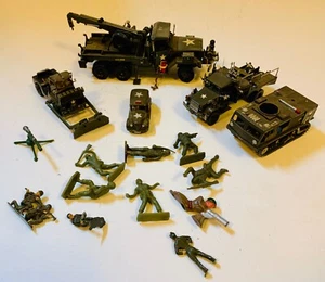 Collectible military shelf models - tanks, trucks & solider fair to good cond. - Picture 1 of 24