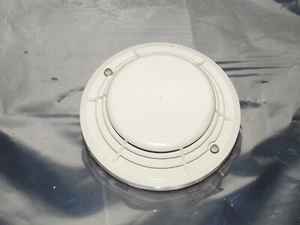 NOTIFIER SDX-751 PHOTOELECTRIC DETECTOR FIRE ALARM FREE FEDEX 2DAY SHIPPING - Picture 1 of 2