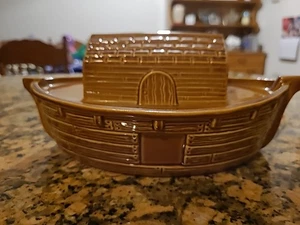 Vintage WADE Noah’s Ark 1 Red Rose Tea England Brown Ceramic Figurine - Ark Only - Picture 1 of 12