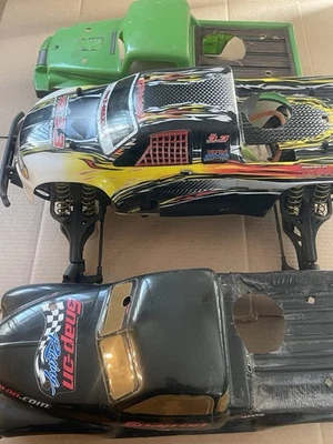 Traxxas Tmaxx 2.5 - Image 1 of 4