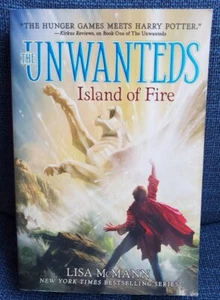 Island of Fire, Book 3, The Unwanteds. Lisa McMann. LIKE NEW - Picture 1 of 3