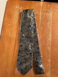 Hisdern Men's Navy and Gold Paisley Print Neck Tie - NIP de - Picture 1 of 2