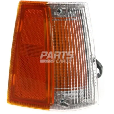 Fits 1987-1993 Mazda B2200 MA2551101 UB3951090A Right Side Corner Lamp Assembly - Image 1 of 4