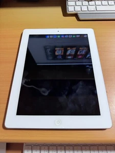 Tablet Apple iPad 3rd Gen A1416 9.7" 1GHz/1GB/64GB/IOS 9.3.5 - 32gb Grade A - Picture 1 of 5