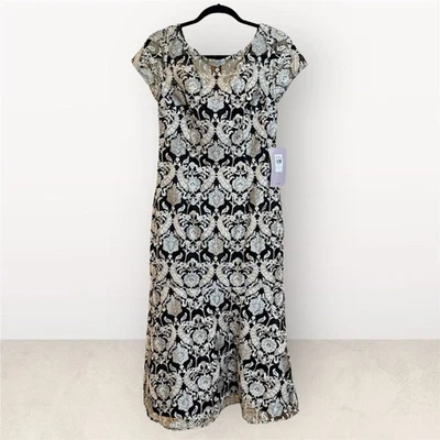 JS Collection NWT Black and Ivory Embroidered Floral Formal Gown Dress- Size 6 - Image 1 of 4