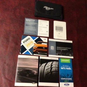 2019 FORD MUSTANG COUPE & CONVERTIBLE OWNERS MANUAL BOOKS MAINT XM REF CASE ALL - Picture 1 of 6