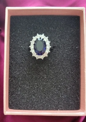 ring with blue sapphir, silver color size 7', princess Kate Middleton - Image 1 of 4