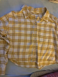 American Eagle Größe M, gelb und weiß karierter Flanell. Ärmel abgenutzt. Neu mit Etikett - Bild 1 von 5