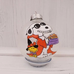 Peanuts Gang handbemalt Snoopy Glas mattiert Kugel Halloween Ornament - Bild 1 von 6