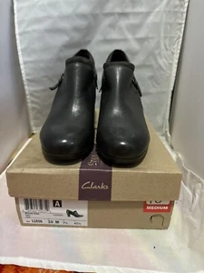 Clark's Brynn Fern Gray leather Ankle booties Sz 10 w/ Zipper sides 3" heel NEW - Picture 1 of 6