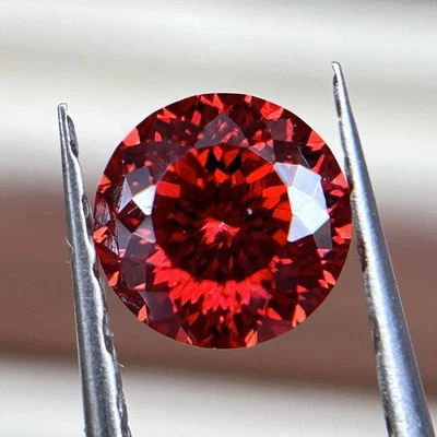 Lab Grown 1.00 CT Natural Red Portuguese Cut Loose CVD Diamond VVS1 Certified - Image 1 of 4