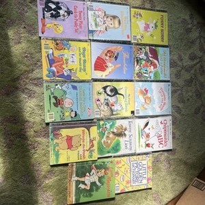 A lot of 14 little golden books rough - Picture 1 of 5