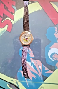 Damenuhr Vintage Lorus 26 mm Damen Mickey Mouse um 1980 goldfarben Disney - Bild 1 von 12