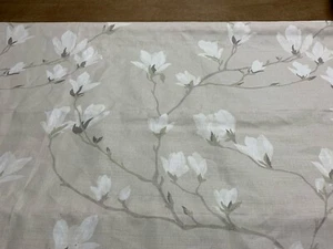 Laura Ashley Magnolia Grove Roman Blind MadeTo Measure All Cols - Picture 1 of 9