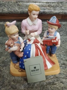 2004 Denim Days Figurine Sweet Land of Liberty 15357-04 With Tag - Picture 1 of 4