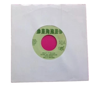 E704, What It Means To Be An American, Billy Brown, Rare 7"Single, Ex Condition - Imagen 1 de 4