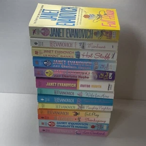 Janet Evanovich Novels Bundle (Lot of 13) - Imagen 1 de 8