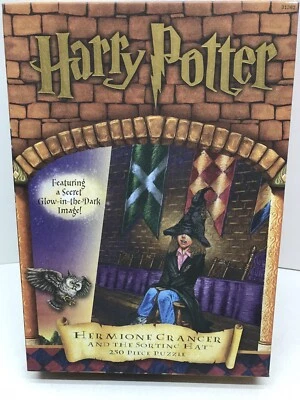 HARRY POTTER 250 Piezas Rompecabezas Brilla en la Oscuridad Hermione Granger y Sombrero Clasificador NUEVO Foto 1 de 4