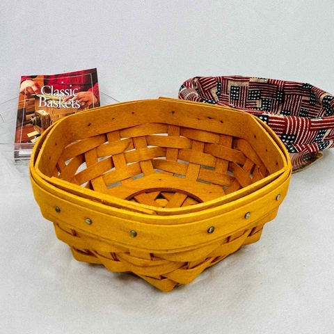 Longaberger Hostess Booking SAGE Basket with Flag Liner Protector Flyer 2001 Cover