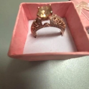 Ladies Fashion Filigree Champagne Stone Ring Large - Picture 1 of 3