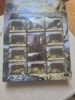 Gold chaser Scale 1/64 ERTL  MILLENNIUM FARM CLASSICS  SERIES  10 TRACTORS  NIB  - Image 1 of 4