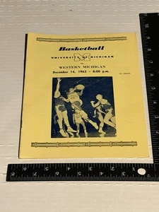 University Of Michigan Basketball Program 1963  Vs  Western Michigan - Picture 1 of 1