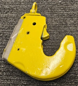 Walterscheid Cat 2 C Lower Link Hook 6.5" Height x 6-5/8" Width - Picture 1 of 6
