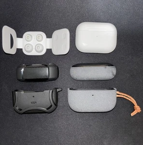 AirPods Pro 1st Generation Model A2190 A2083 A2084 Both AirPods Work Great - Picture 1 of 12