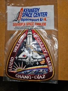 Vintage Kennedy Space Center bestickter Aufnäher neu in einem Paket - Bild 1 von 1
