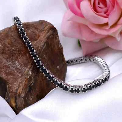 Brazalete de tenis para mujer de 7,5" de diamantes negros creados en laboratorio de 9 quilates enchapado en oro negro de 14 quilates Foto 1 de 3