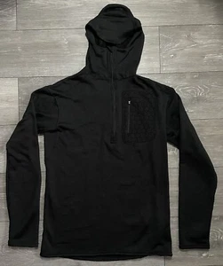 THRUDARK Siege Base Capa 1/4 Cremallera PO Con Capucha Mediana Negra Portugal DEFECTOS AGOTADOS - Imagen 1 de 15