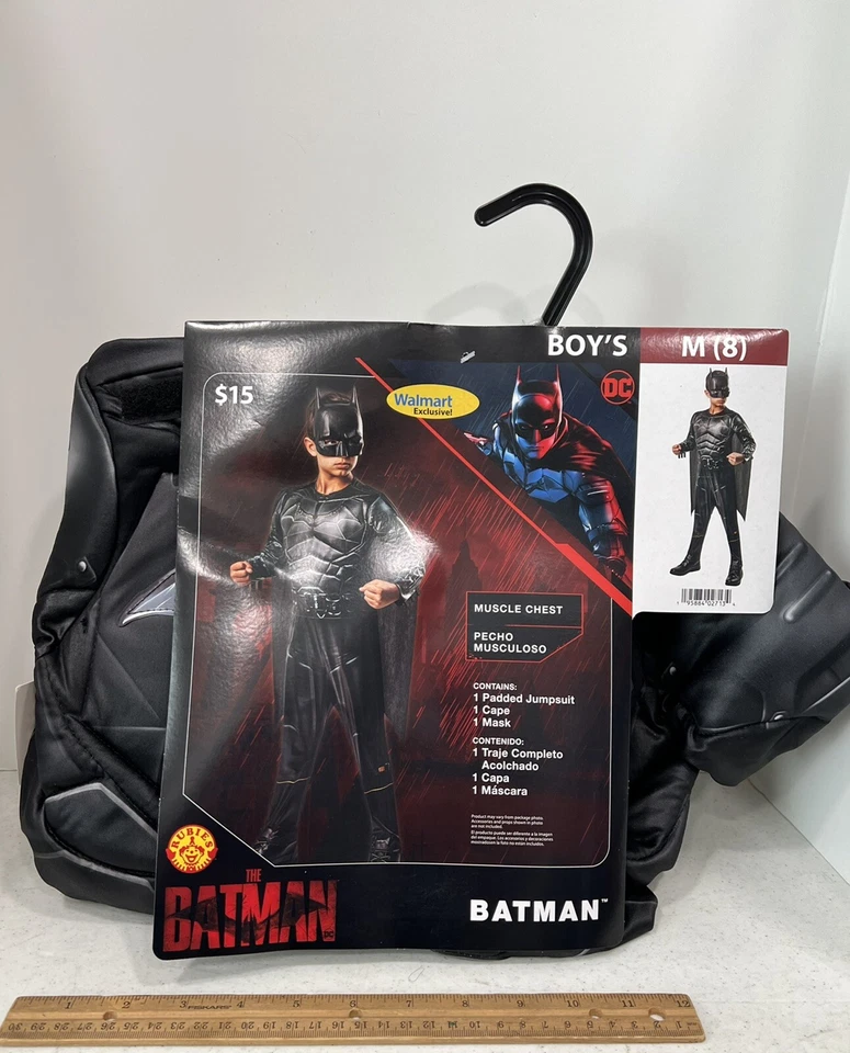 Rubies Costume Batman DC Padded Jumpsuit Cape & Mask Boy's Size Medium (8)