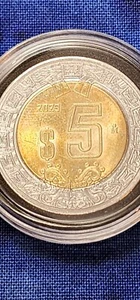 BIMETALLIC MEXICO 5 PESOS MONEDA COIN ACRYLIC CASE INCLUDED - Picture 1 of 3