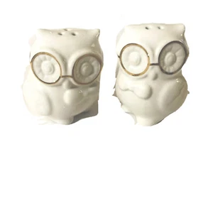Set of 2 White Porcelain Owls Salt Pepper Shakers Trimmed Gold Glasses - Picture 1 of 7