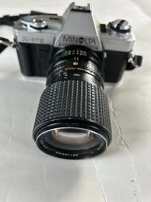 Minolta X-370 35mm Film Camera with 35 to 105mm Tokina Lens - Image 1 of 4