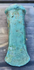 Hacha de calcetín de la Edad del Bronce tardía.14 cm, hermosa pátina verde. - Imagen 1 de 19