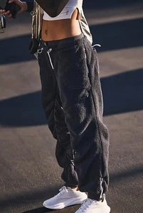 NEU Free People Sundown Fleece Hose XS X-Small FP Movement schwarz Jogginghose - Bild 1 von 3